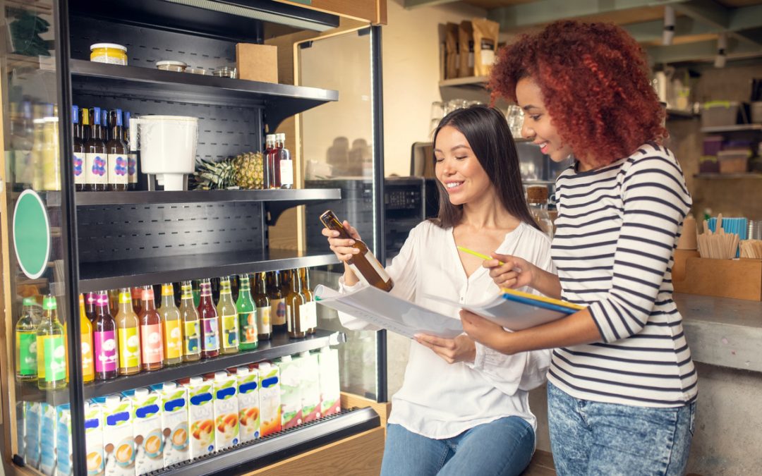 Pourquoi utiliser une vitrine murale réfrigérée pour votre établissement ?