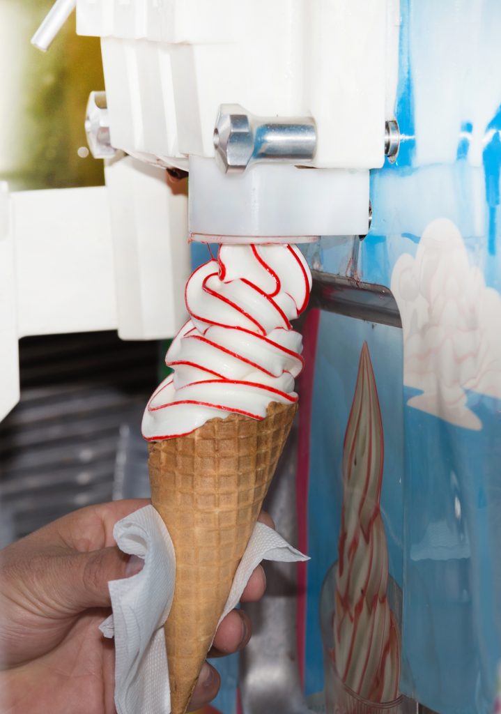 machine glace à cornet