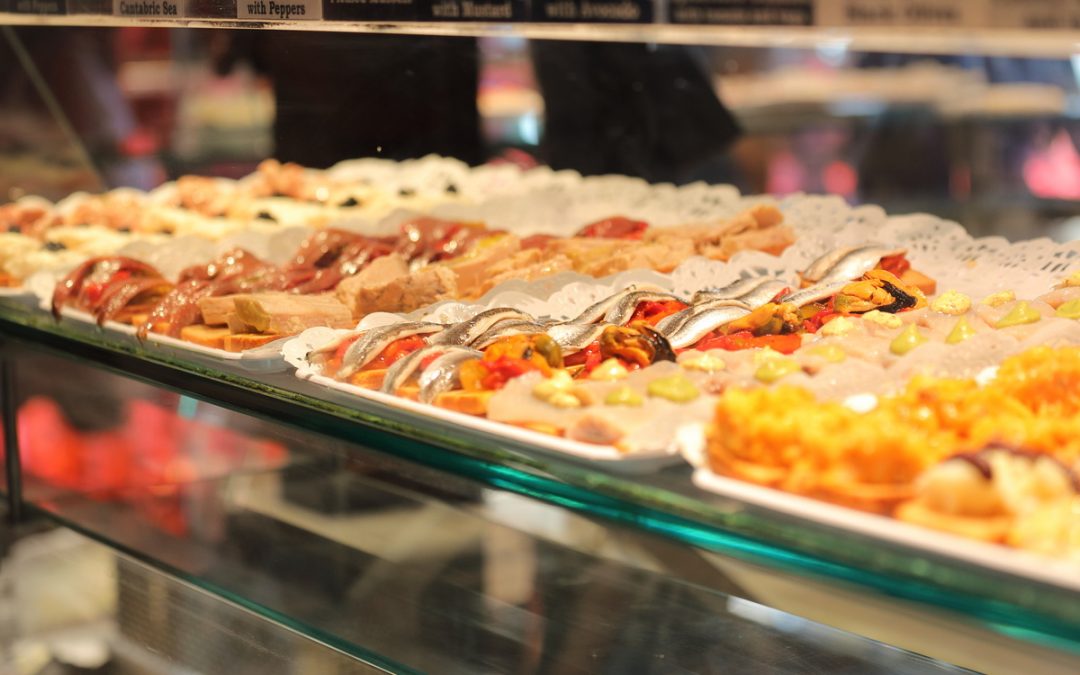 Quelle vitrine réfrigérée choisir pour la conservation des sushis et tapas ?