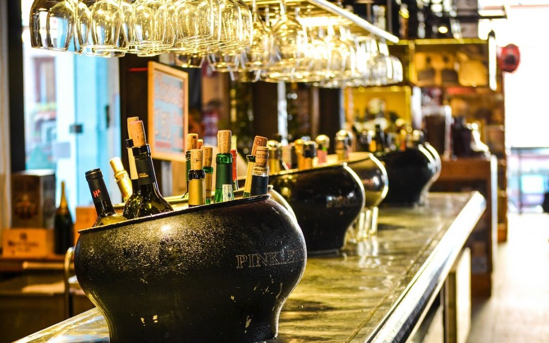 Comment choisir une vitrine à vin réfrigérée ? 