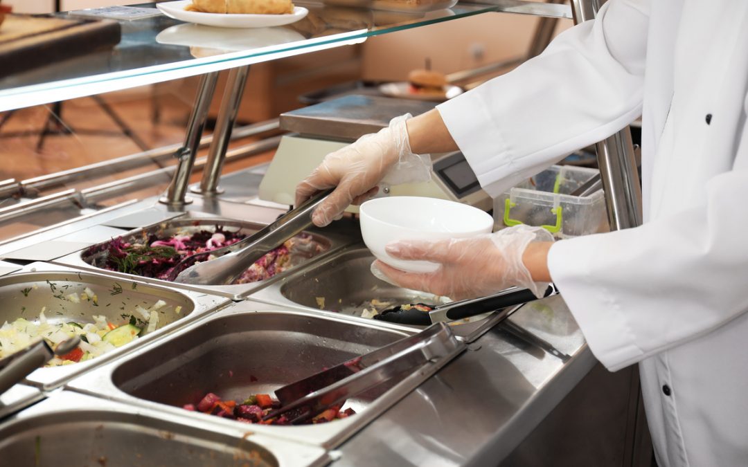 Assurez la présentation de vos produits avec un buffet salade bar 