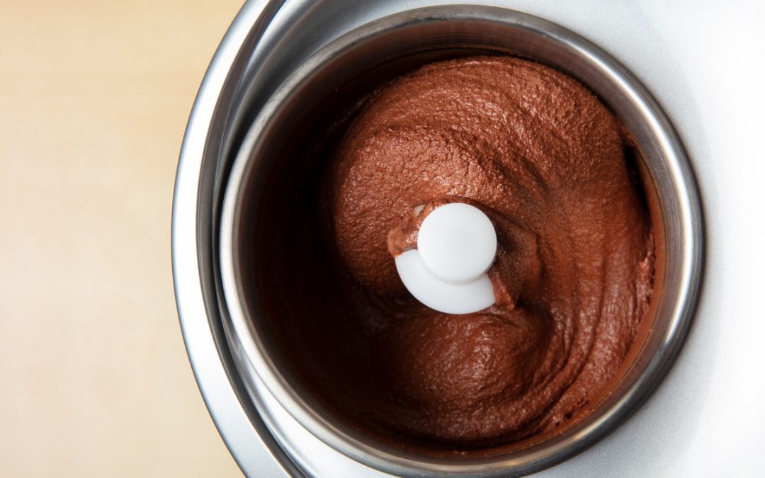 Turbine à glace professionnelle 5 litres : Découvrez le modèle compact et performant de chez Diamond