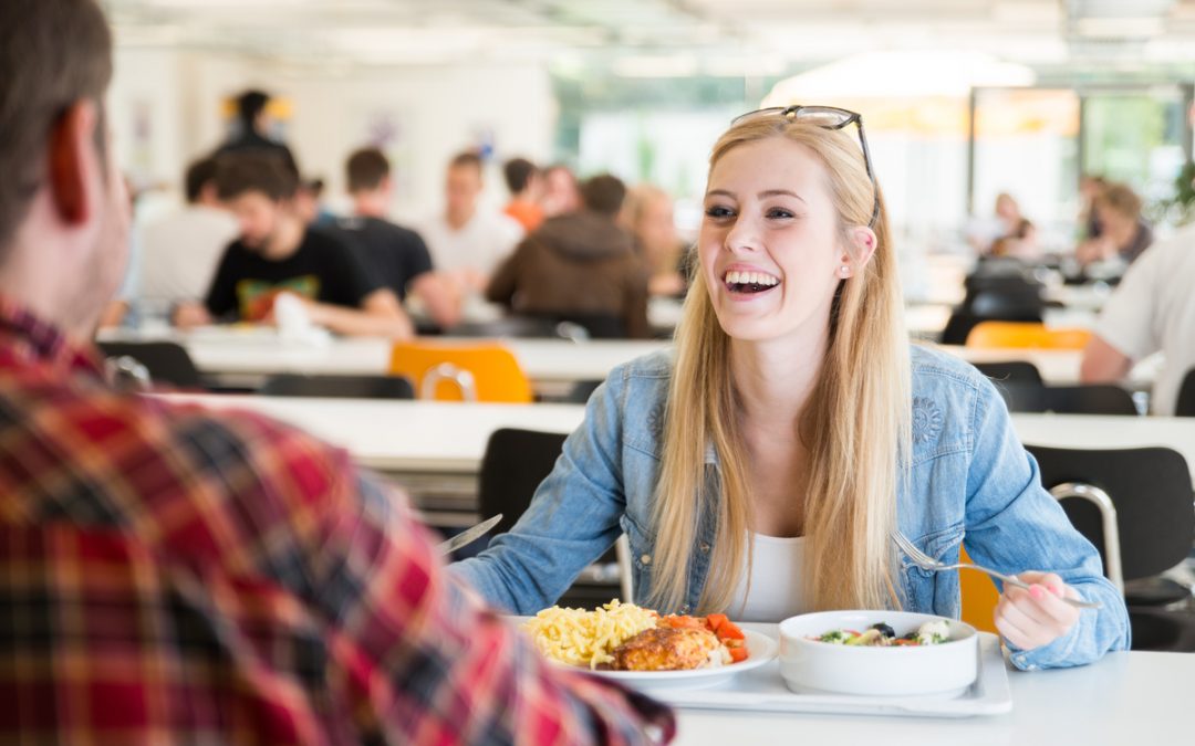 Quelle doit être la température des plats en collectivité ?