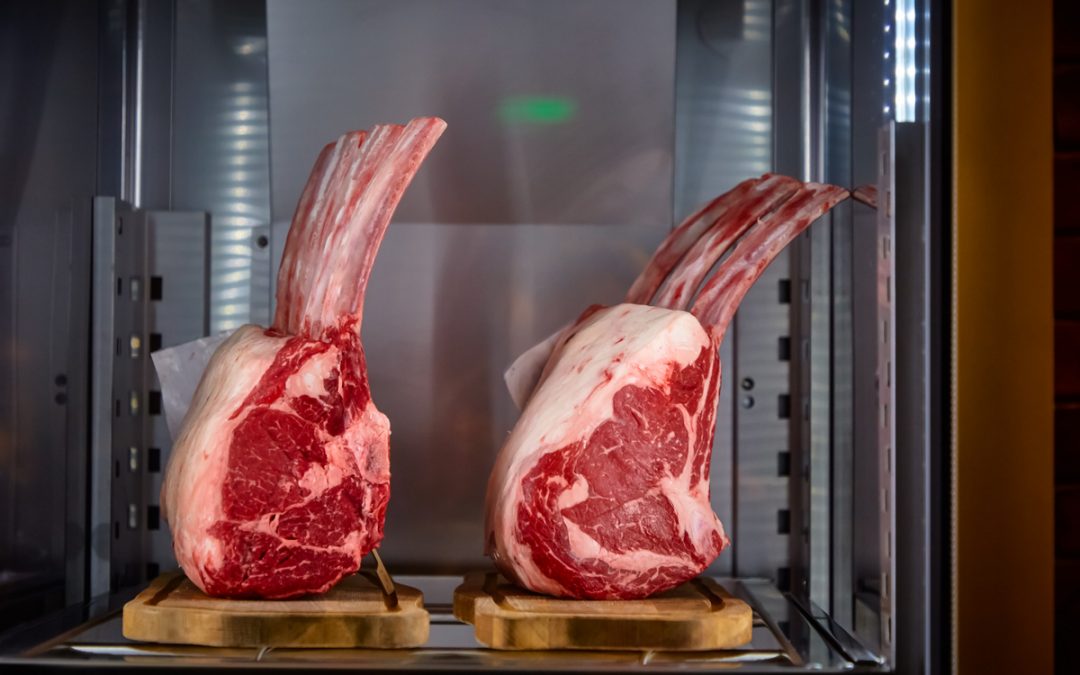 Comment faire maturer des entrecôtes de la viande ?