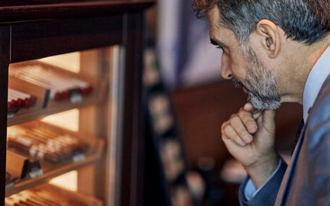 Comment remplir un humidificateur à cigare ?