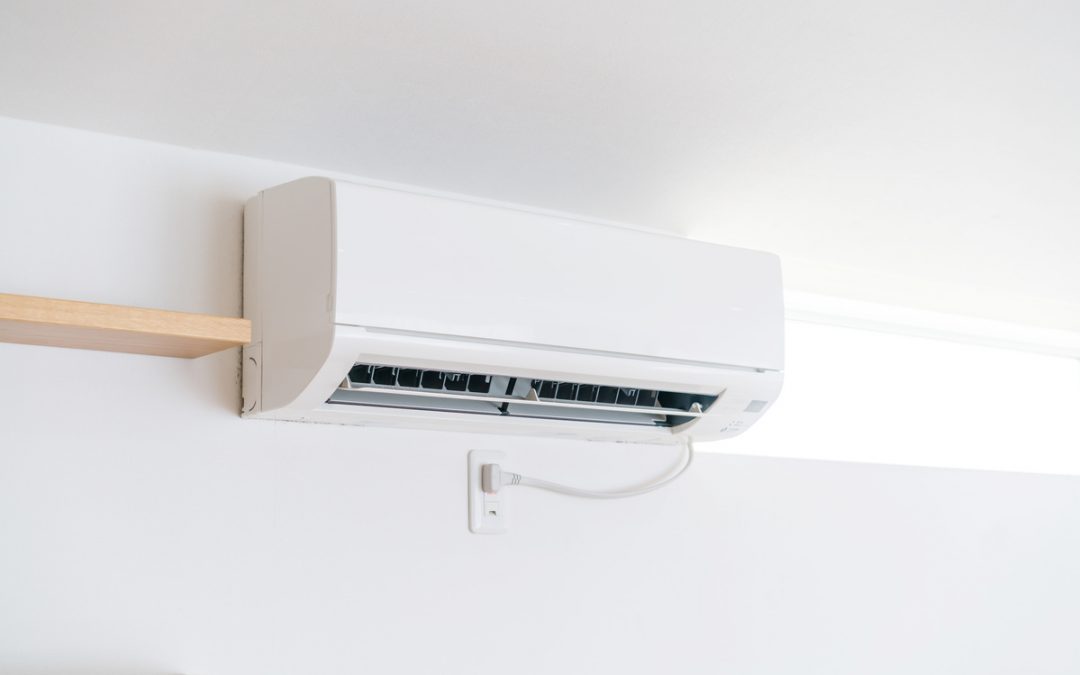 Comment installer un tuyau d&rsquo;évacuation pour climatiseur mobile ?