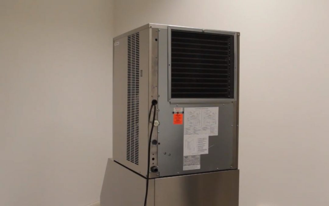 Comment entretenir une machine à glaçons BREMA ? 