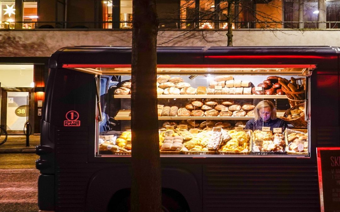 Quelles différences entre remorque food truck boulangerie et remorque food truck pâtisserie ?