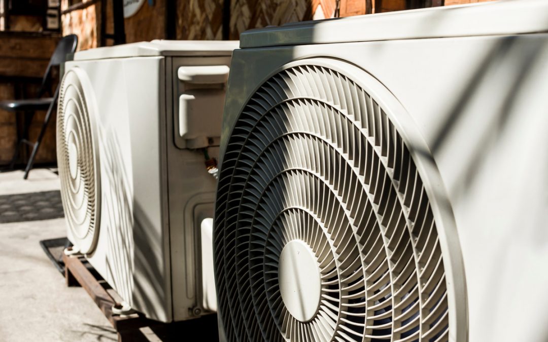 Comment traiter les climatiseurs pour résister au temps et aux sargasses ?