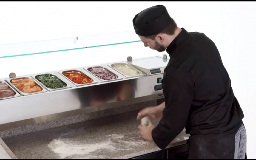 VIDEO : La prise en main d&rsquo;un meuble à pizza
