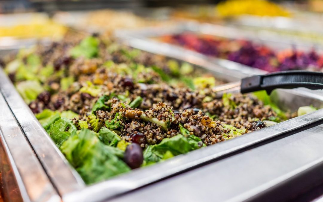 Saladette frigo 2 portes inox table de travail : que choisir ?